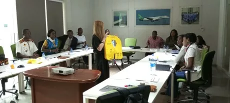 Formation règlementaire des hôtesses et stewards à Brazzaville